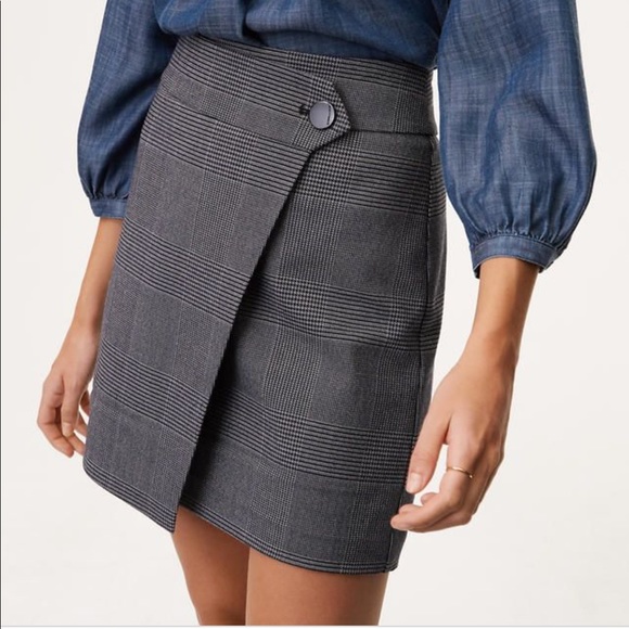 button wrap skirt